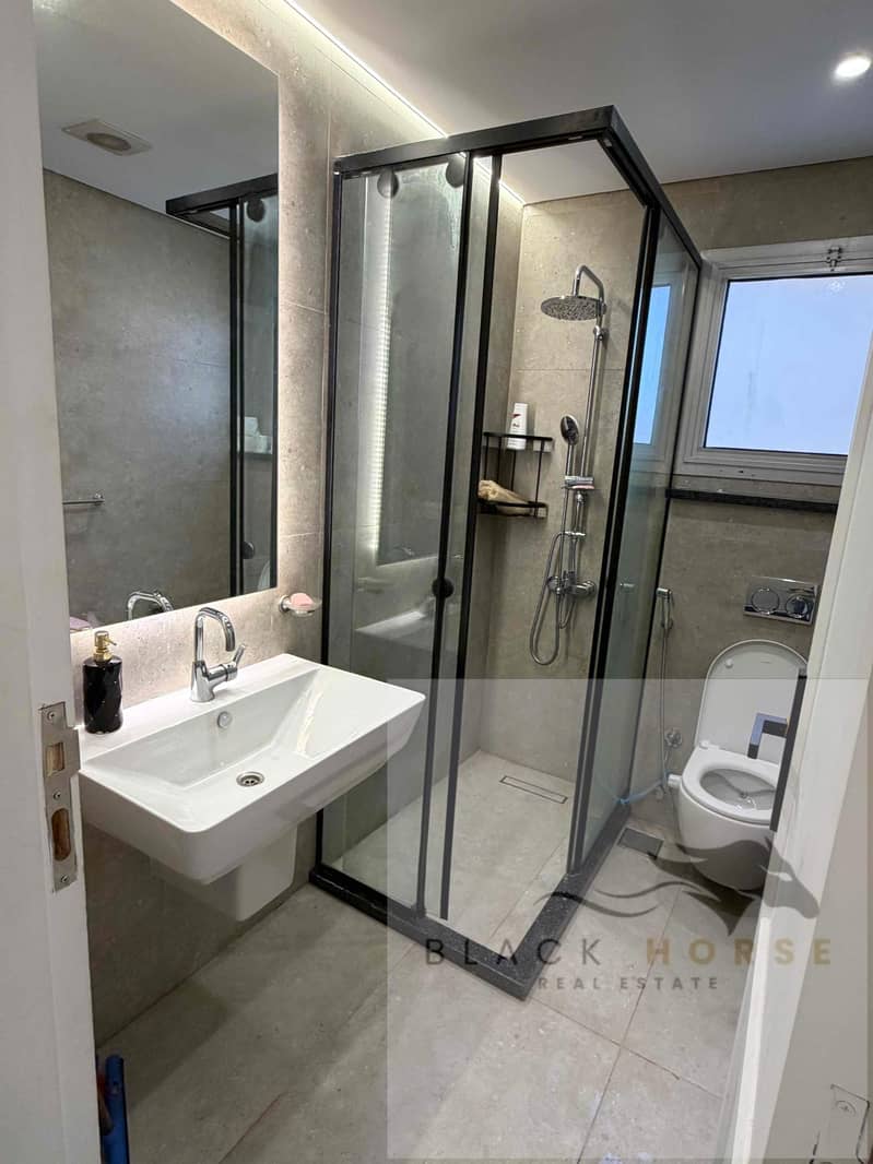 21 cd48b2e2-ea49-42ca-8571-89b184ef0c2f. jpg