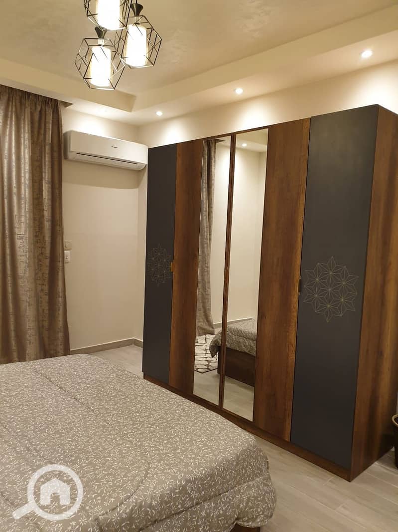 7 0ac96669-406a-40f6-adcc-01a0b28035bc. jpeg