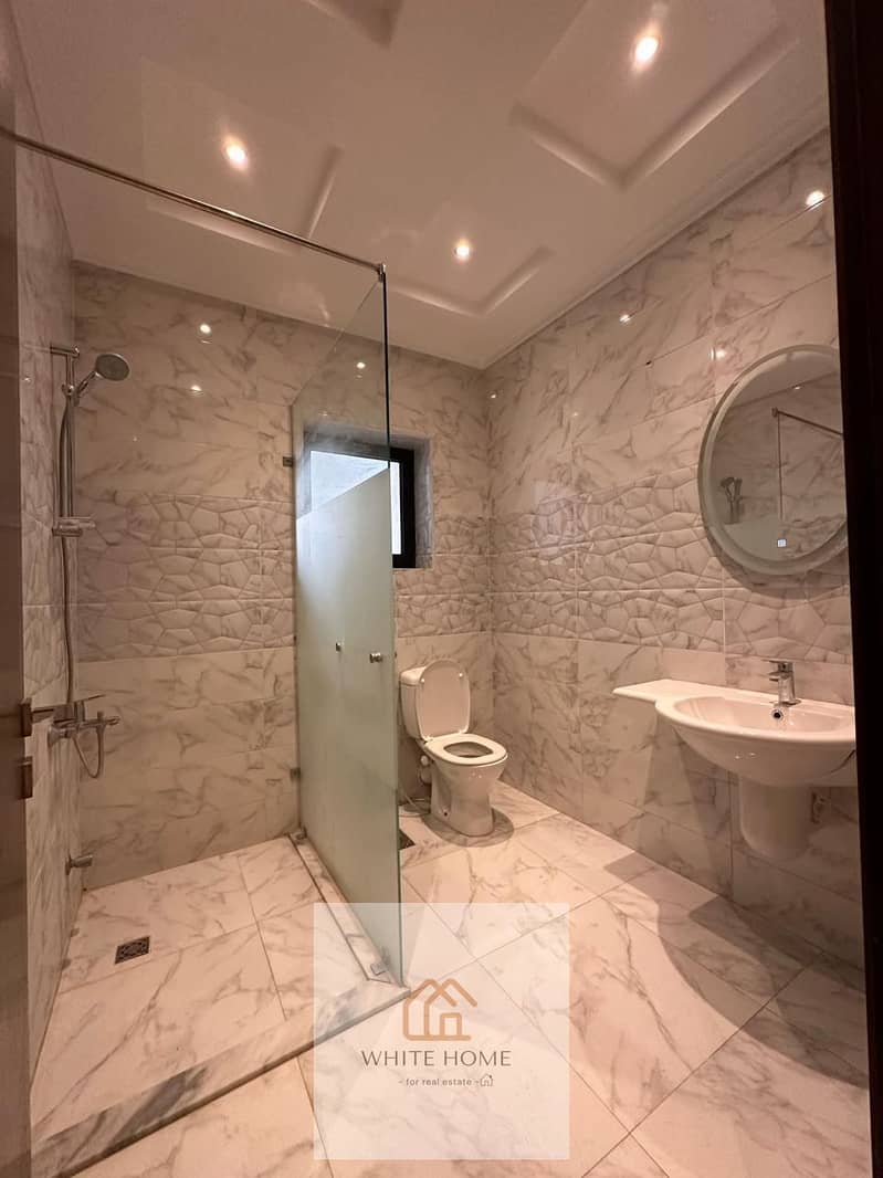 12 IMG-20251028-WA0602. jpg