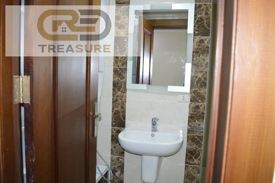 8 WhatsApp Image 2025-12-31 at 1.05. 19 AM (2). jpeg