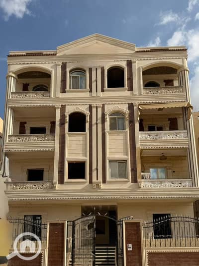 4 Bedroom Duplex for Sale in 6th of October, Giza - cb8c2a45-e62b-4b50-820f-71ec9dffbb20. jpg