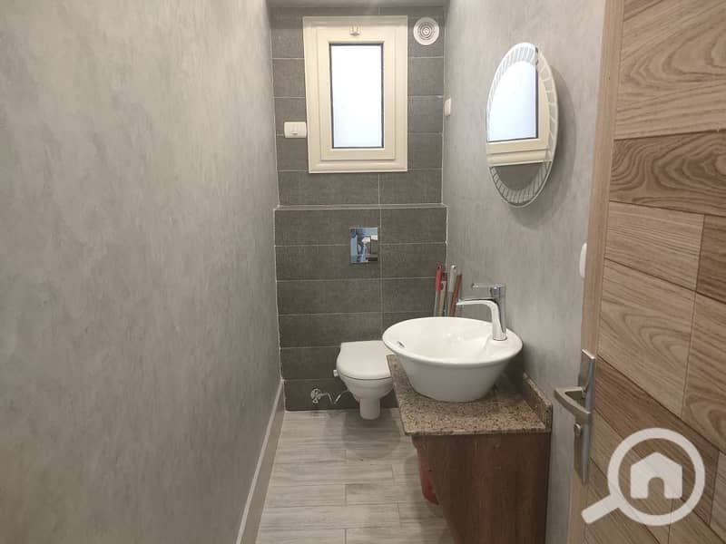 5 42a9ba09-77c2-47de-9c70-af916d9c1f5b. jpeg