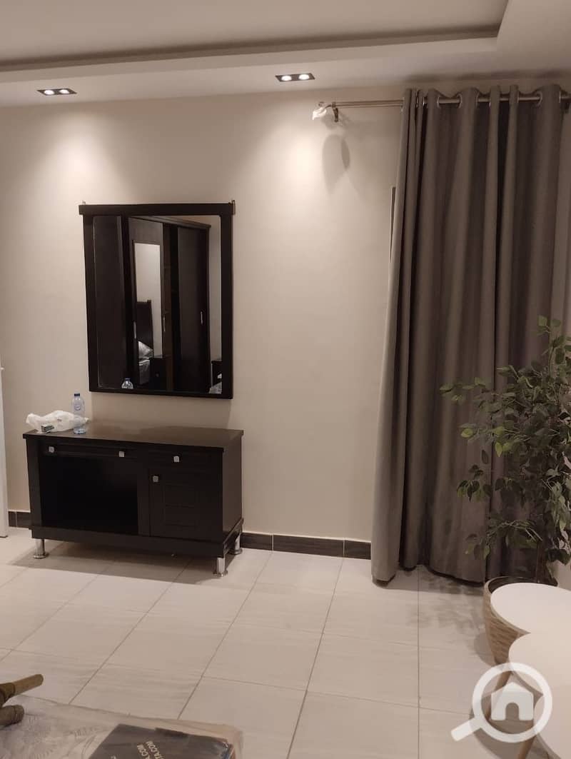 8 60ffd7fb-2fab-4cb5-a08a-a950d1f57c21. jpeg