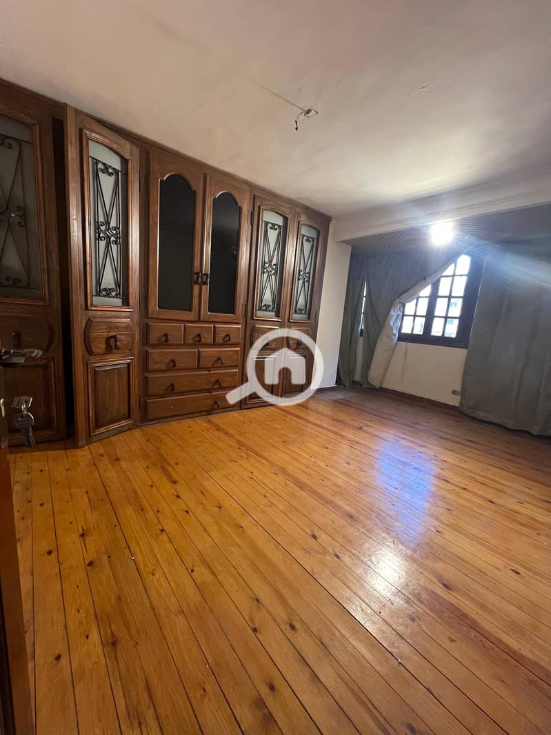 5 ac86d23d-673e-41f8-8e53-4f844c7f72ee. jpeg