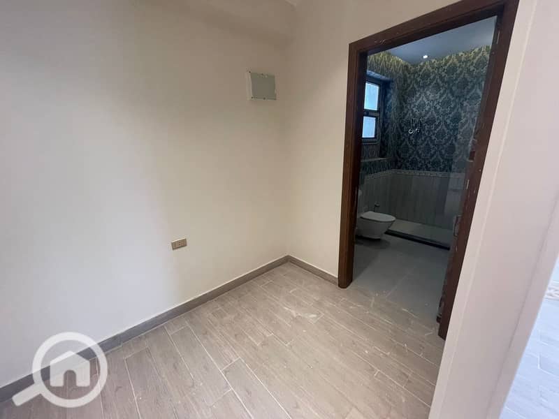 17 WhatsApp Image 2025-12-31 at 2.58. 14 AM. jpeg