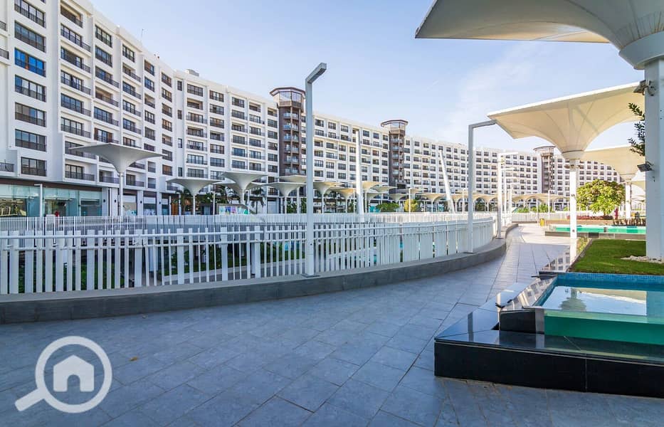 4 1F2A0014-scaled. jpg