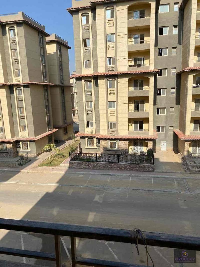 4 43553386-c4fe-4552-a50f-c7109be0d431. jpg