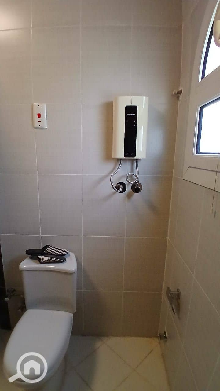 9 682da398-2246-442d-9c72-3d2040bf26d5. jpg