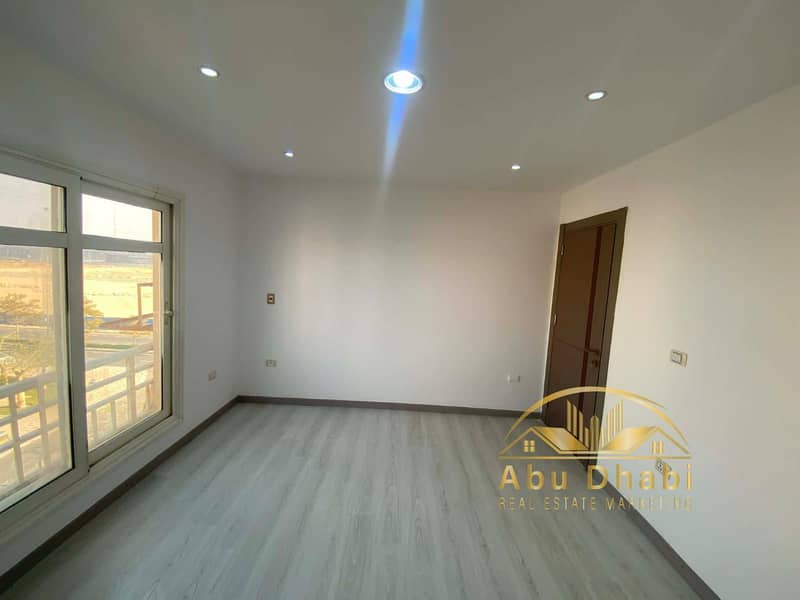 6 bac751d9-6913-4258-a934-729354c3bf27. jpg