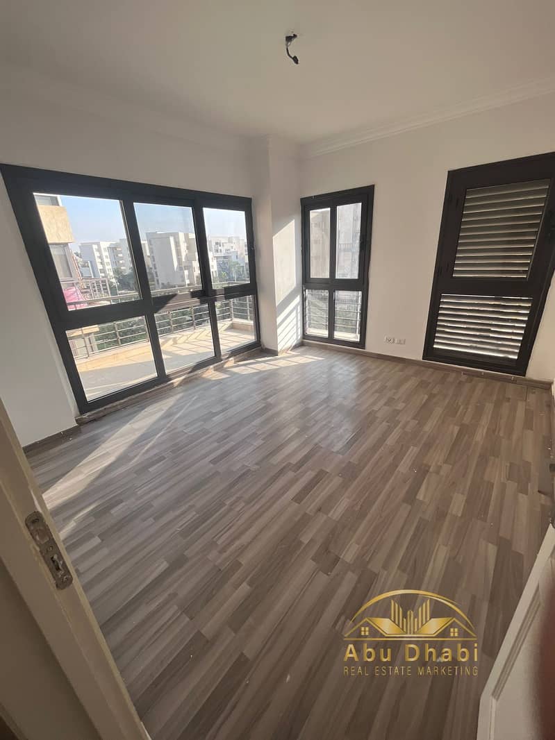 5 2fda393b-12bd-402f-acea-0d4dd54b2fed. jpg