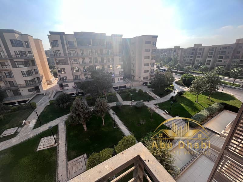 10 47122458-9d06-4d09-863d-a2cb0ae64ebf. jpg