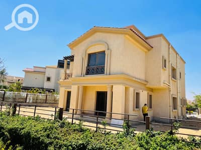 فیلا 6 غرف نوم للبيع في مدينتي، القاهرة - 66d9e1f0-9b42-48c2-91bb-ca86036270ff. jpg