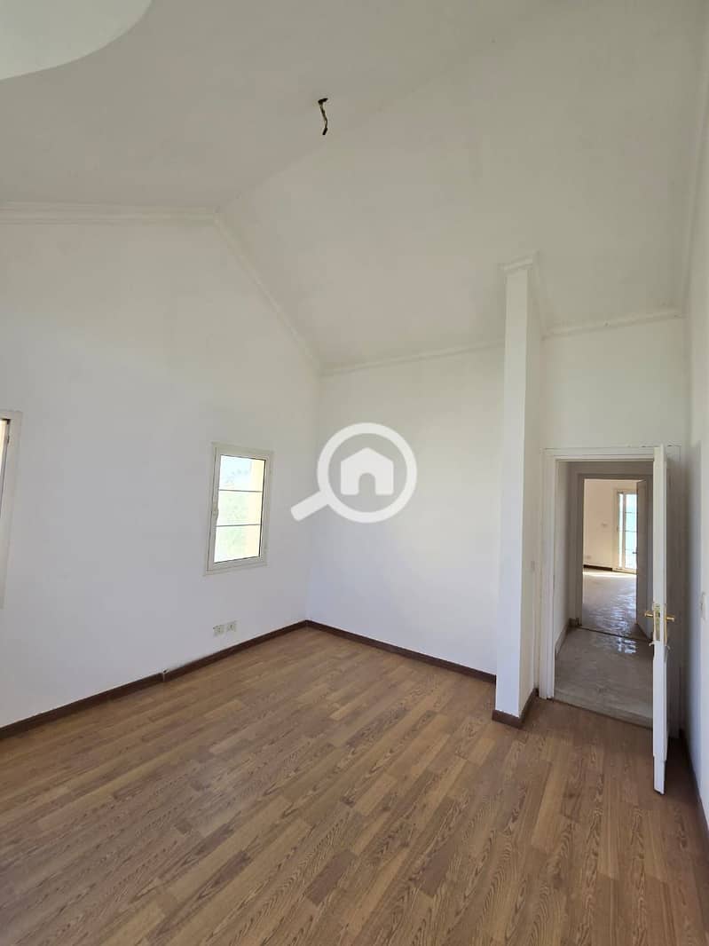 4 7a67dd78-b2b5-4488-9c2c-5955e67776b5. jpeg