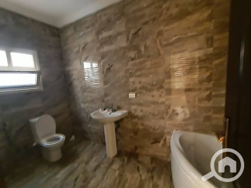 12 WhatsApp Image 2025-12-29 at 2.13. 47 PM (1). jpeg