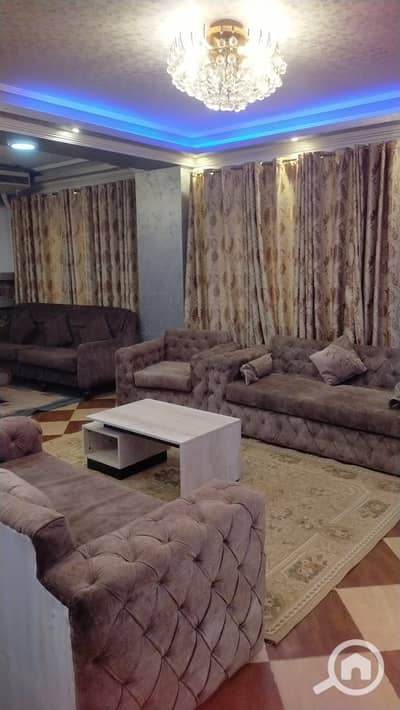 شقة 4 غرف نوم للايجار في الشيخ زايد، الجيزة - 1. jpeg