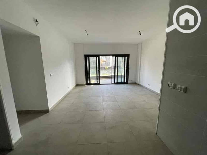 2 db53e652-b928-4034-b34d-e4c2801df96b. jpg