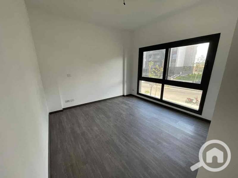 4 841f584f-0429-4434-9618-4a7c92f673f2. jpg