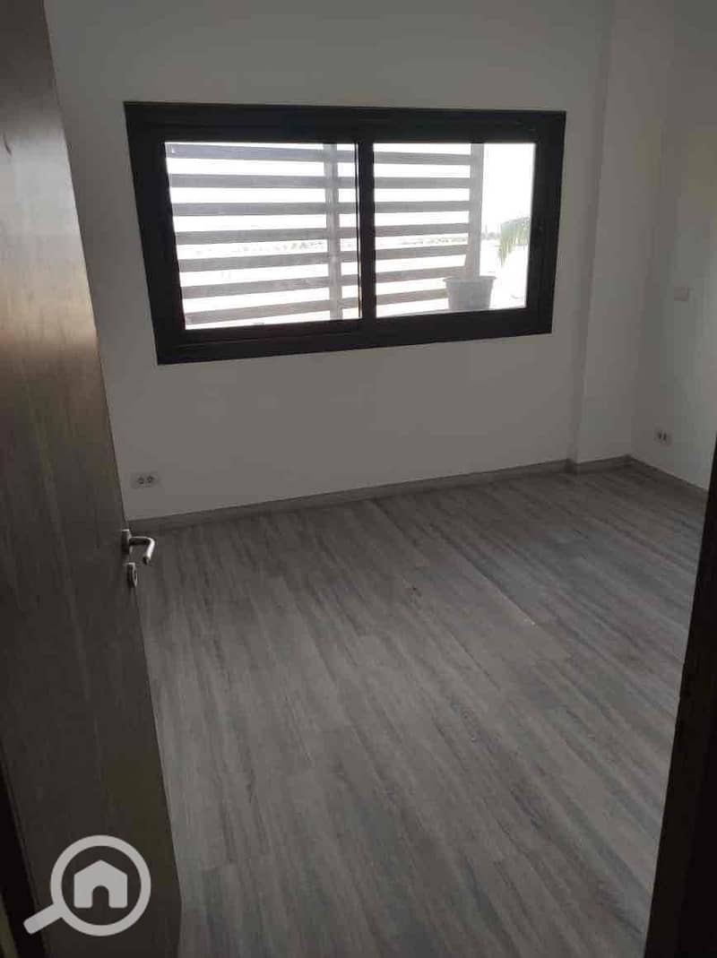 13 655cbe1d-ca76-419a-957b-821013604ebf. jpg