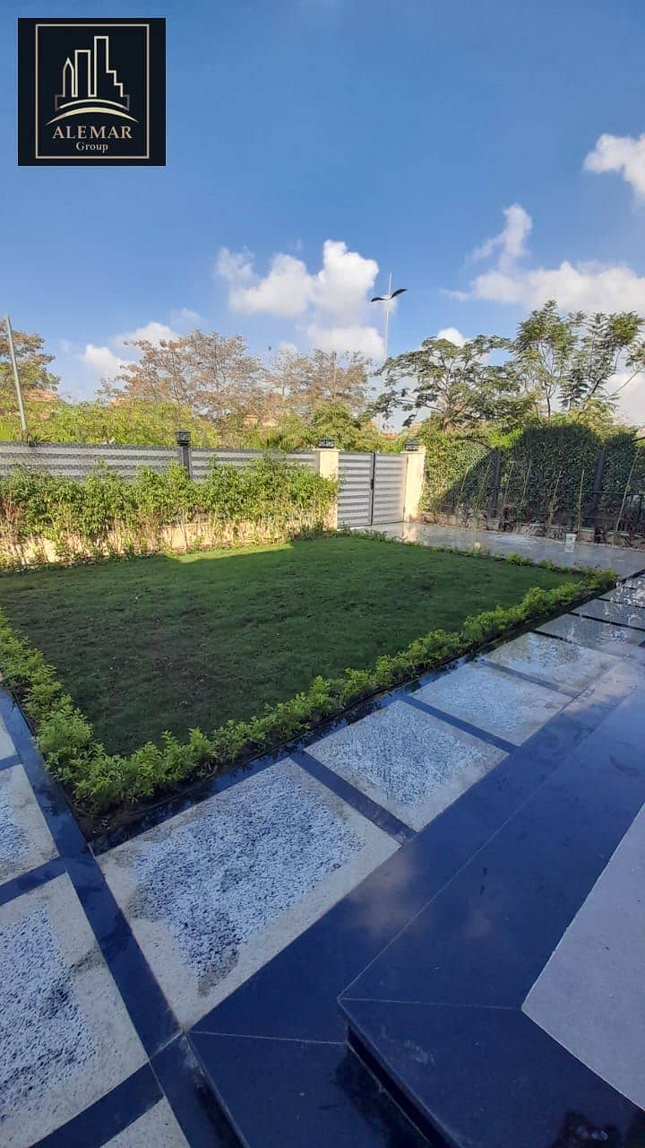 10 576dac3e-7354-4c87-aede-71f2e0d554b1. jpg