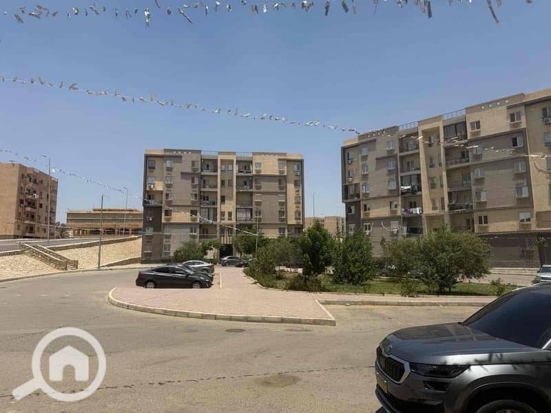 7 3e309aa7-f57f-48a9-9744-3549883e8123. jpg