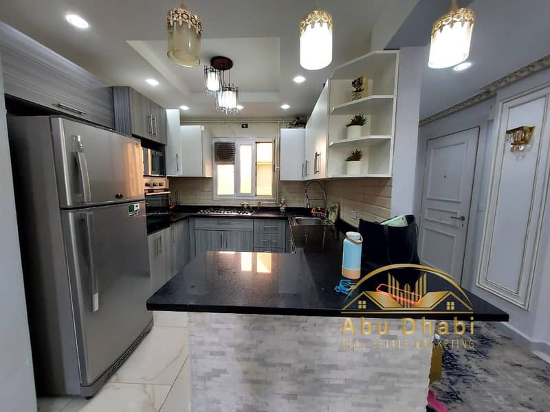 6 589794899_1455047819958201_2372122189719643205_n. jpg