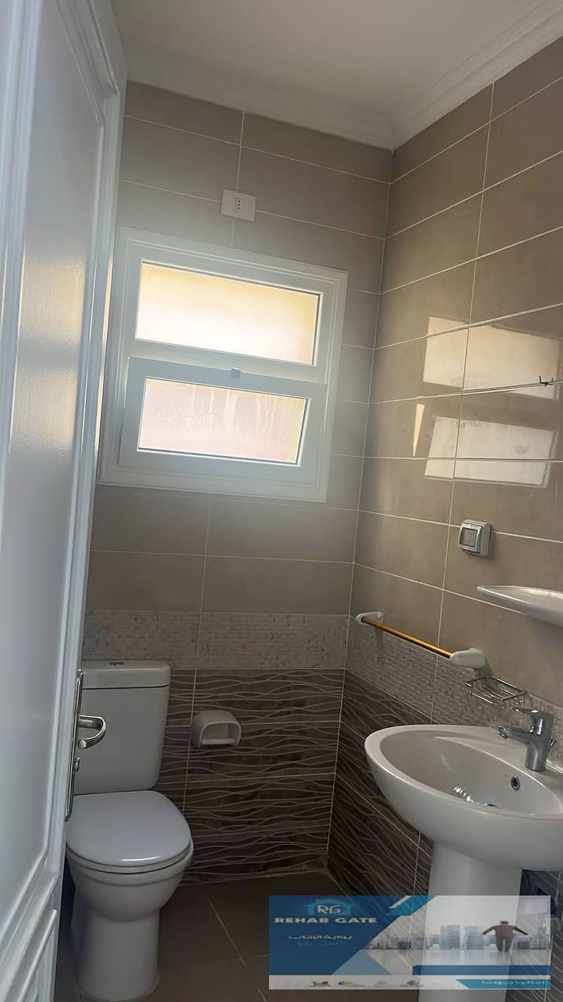 4 WhatsApp Image 2025-12-24 at 2.53. 35 PM. jpeg