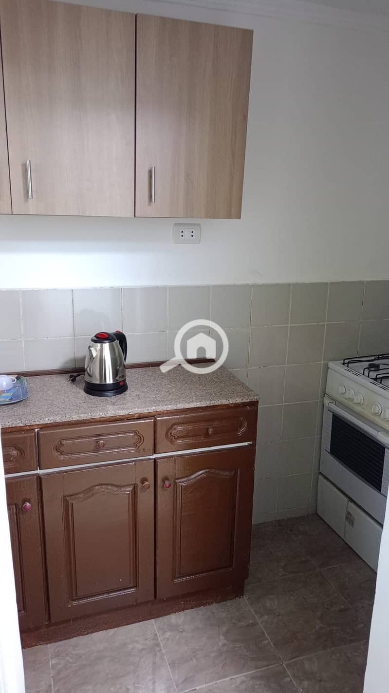 6 bf32967d-3edd-45e4-b904-bb06cc1ab957. jpeg