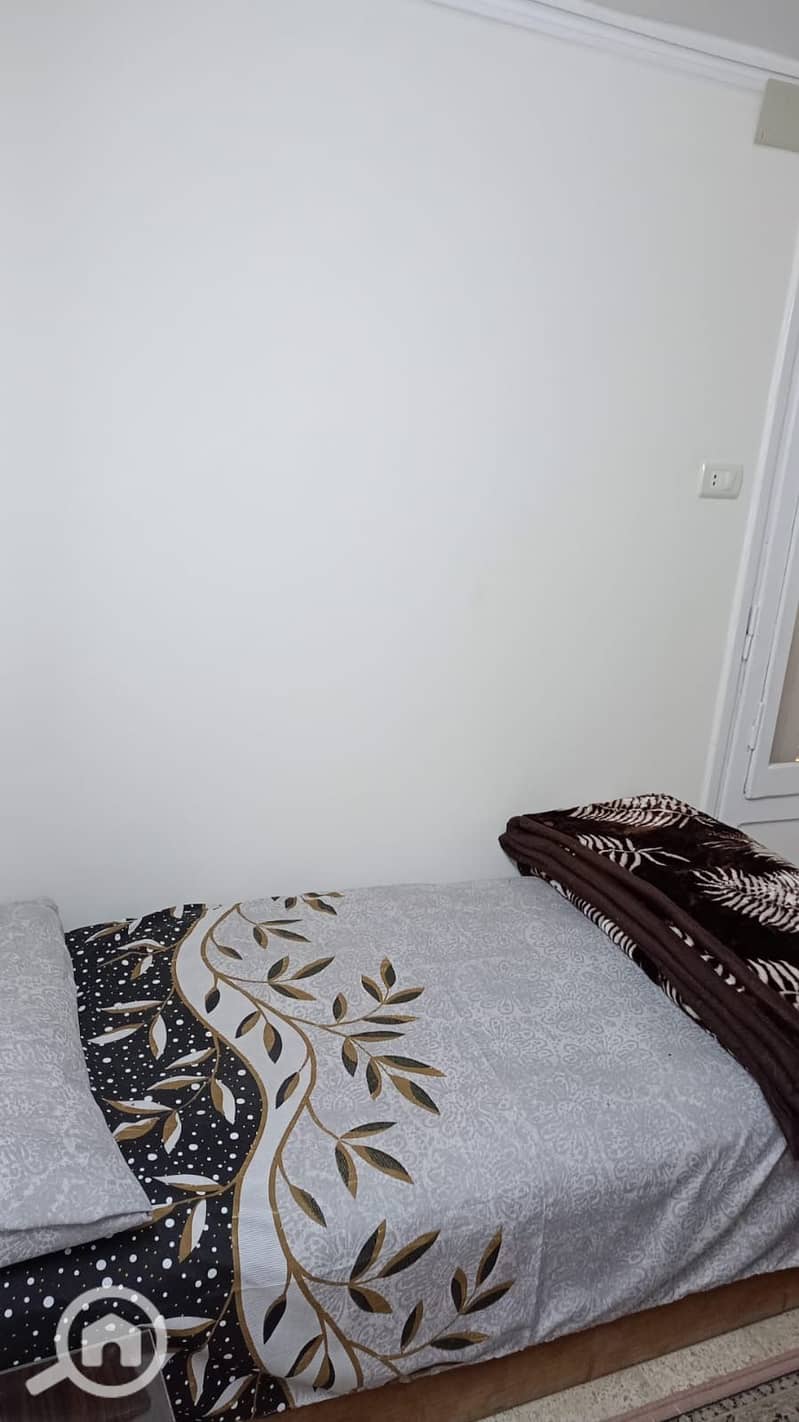 9 c2b6ff54-04a3-4505-85f2-fe3bdf6d9b23. jpeg