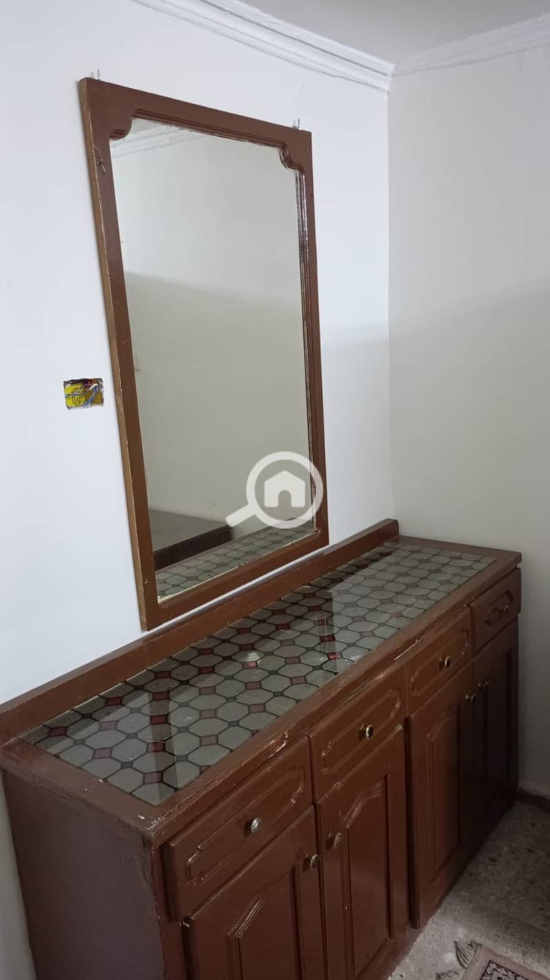 11 ea6b2f50-29a8-4ec4-8791-1c3254889c61. jpeg