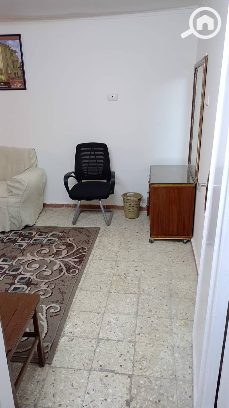 12 9456c888-36a4-4ea2-bdd6-f5a4fc29e6b5. jpeg