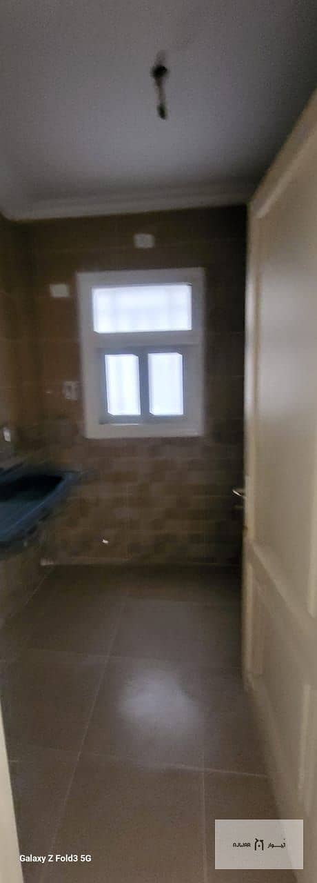 7 a8df24fa-e0df-41ee-93b3-969d4ec23519. jpg