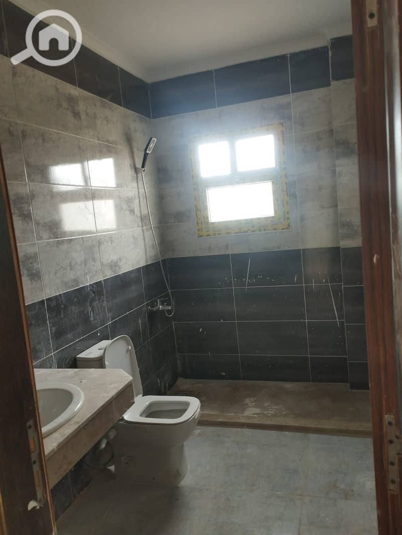 3 4f08eb25-39dc-42e2-906f-1f1523255060. jpeg