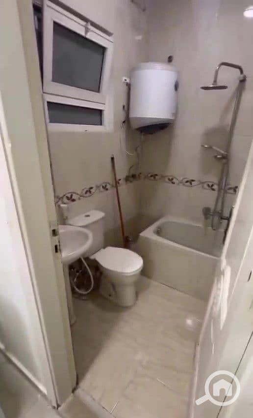 9 WhatsApp Video 2025-12-30 at 2.32. 10 PM - frame at 0m38s. jpg