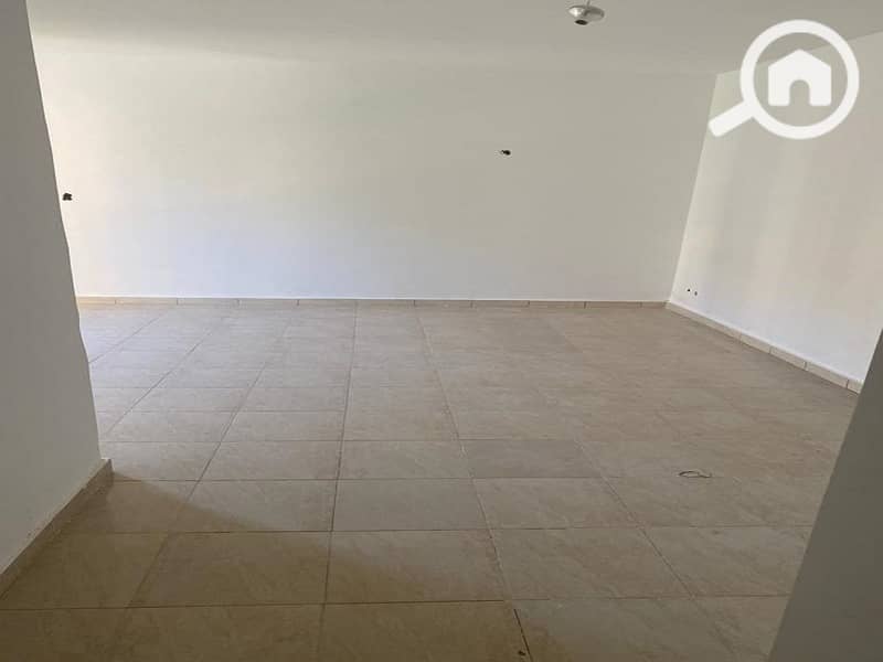 2 0e83ac8e-f624-46b7-b748-2c32f3913925. jpg