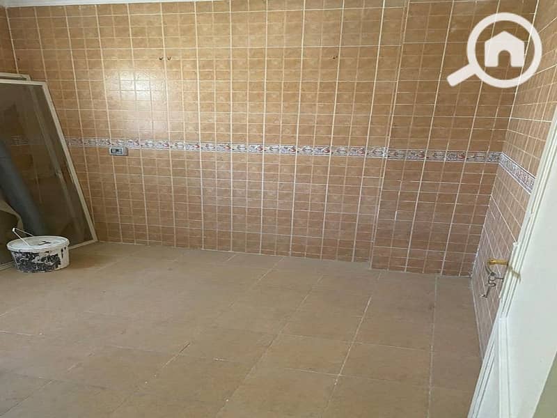 7 3816e7b1-a779-4e6f-b5a7-149c626ab991. jpg