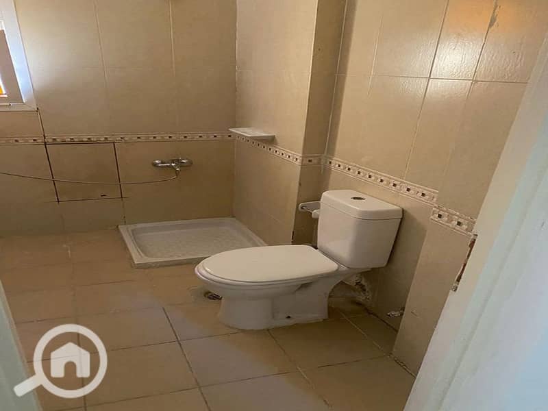 9 82599655-8182-4f60-8422-f77b2098245b. jpg