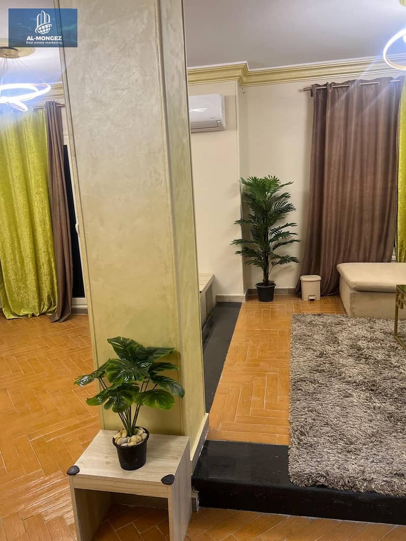 3 5e905909-822c-4cbf-9fcb-8d080c9160dc. jpg