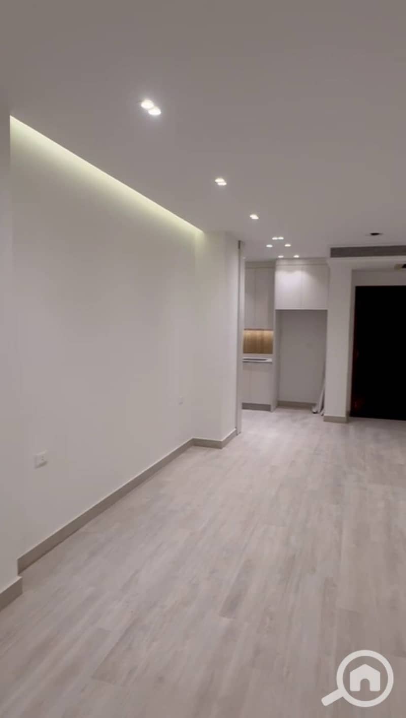 6 WhatsApp Image 2025-12-31 at 1.57. 22 PM. jpeg