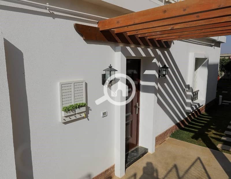 4 WhatsApp Image 2025-12-29 at 4.48. 03 PM. jpeg