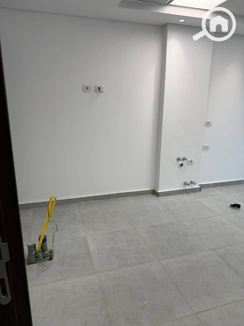 3 WhatsApp Image 2025-12-31 at 2.03. 46 PM (1). jpeg