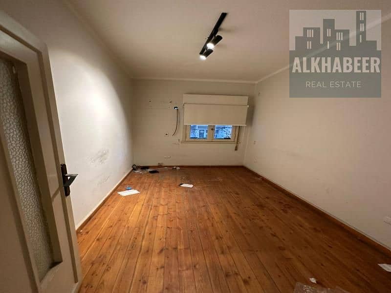 8 ba826a89-7180-4e0c-8427-bfb51ceccd2c. jfif. jpg