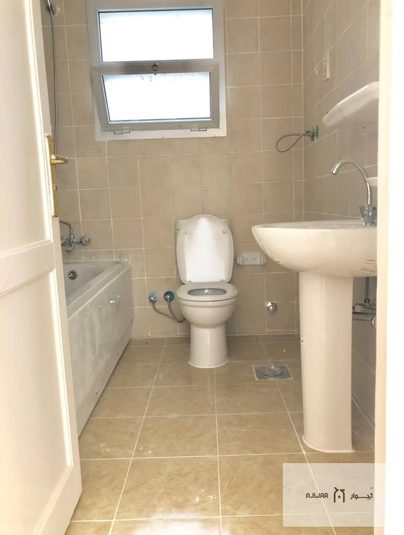 8 31cddd28-f9db-4c0a-ad1f-dd9a29e57fe6. jpg