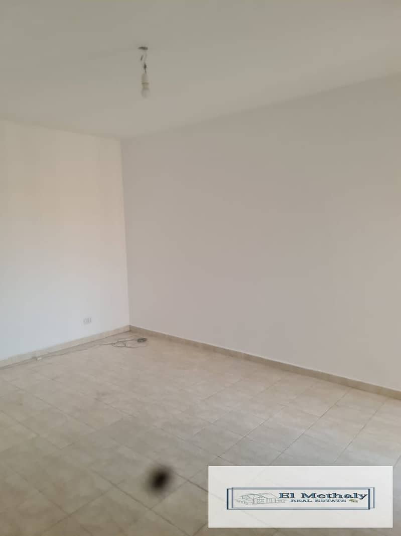 8 c232854f-12ba-463e-a637-e3fa152125cb. jpg