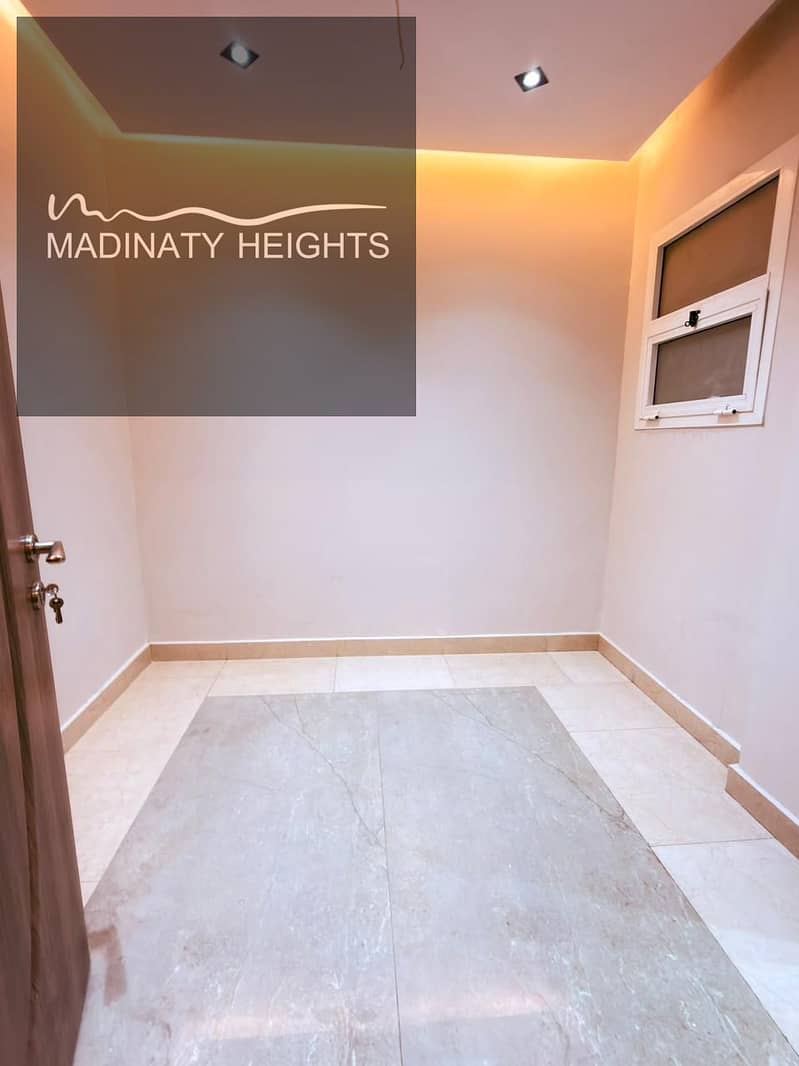 16 WhatsApp Image 2025-12-31 at 2.07. 17 PM32434. jpeg