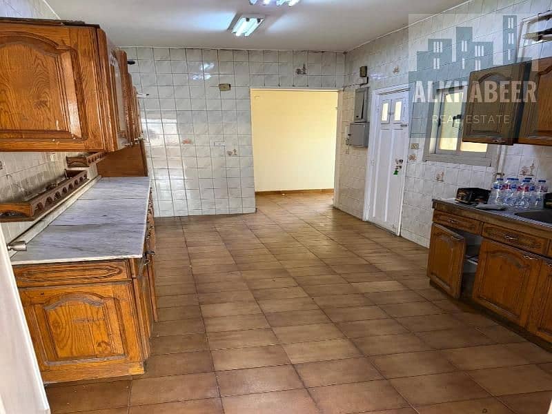 8 07a2d63e-3de4-45e8-be2e-2bc0748b2280. jfif. jpg