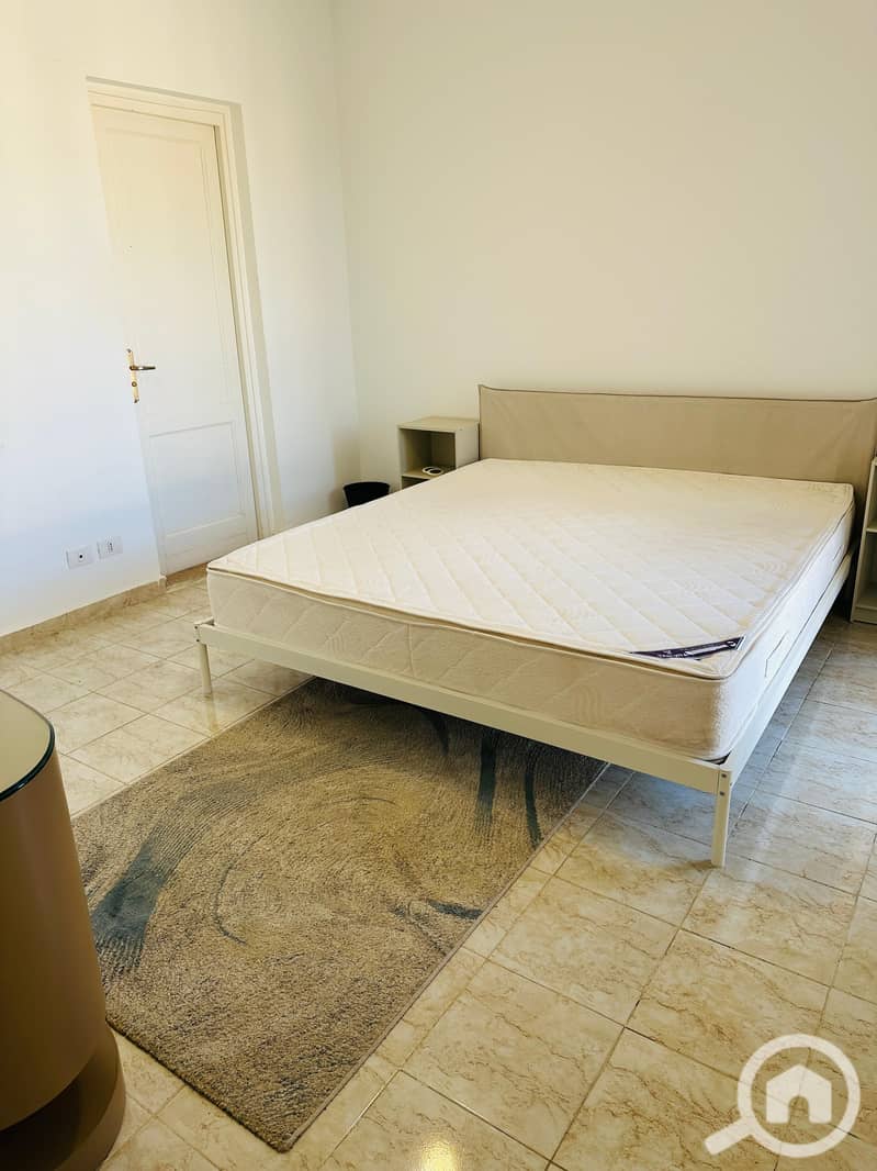 4 574270bb-5879-431a-9c9a-d9260dcc02c5. jpg