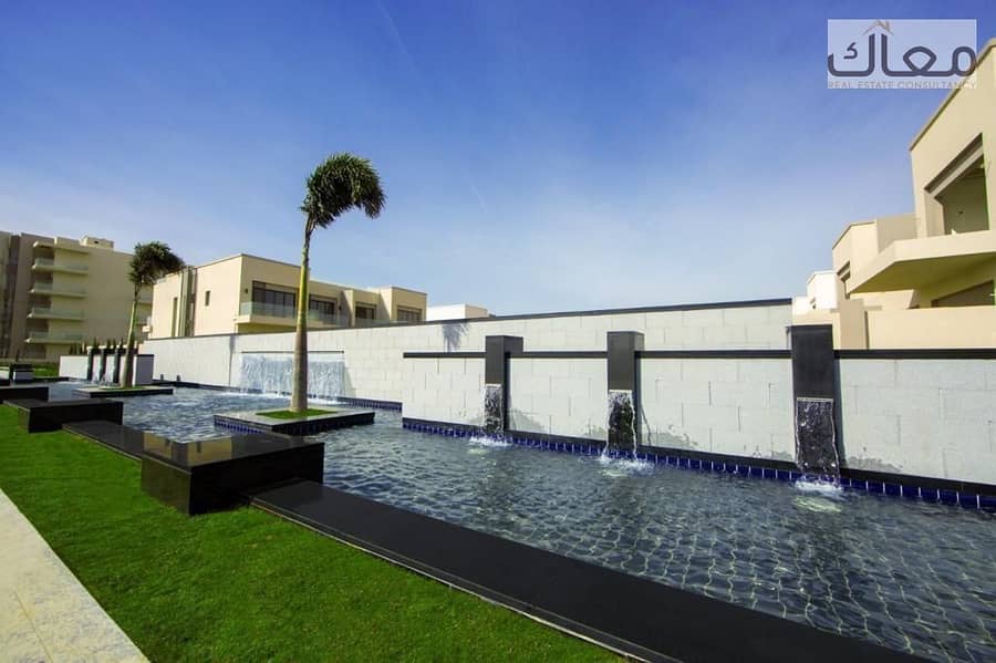 2 0b595f8a-2248-4326-ac5f-a118aab9fa27. jpeg