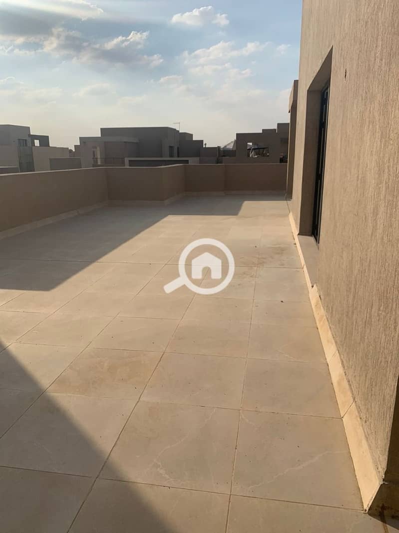 6 9d960ba2-50f8-44eb-bfc1-cc17be8c0153. jpeg