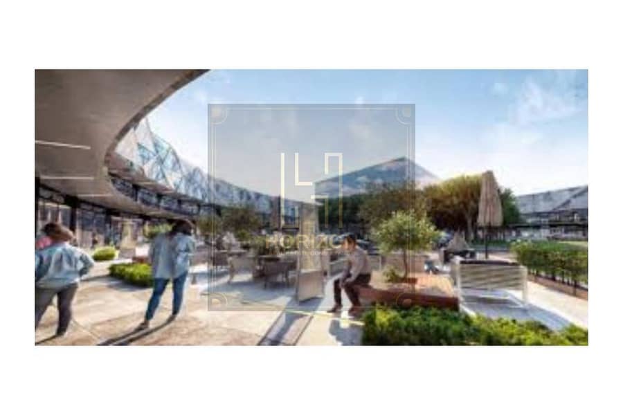 4 images (73). jfif. jpg