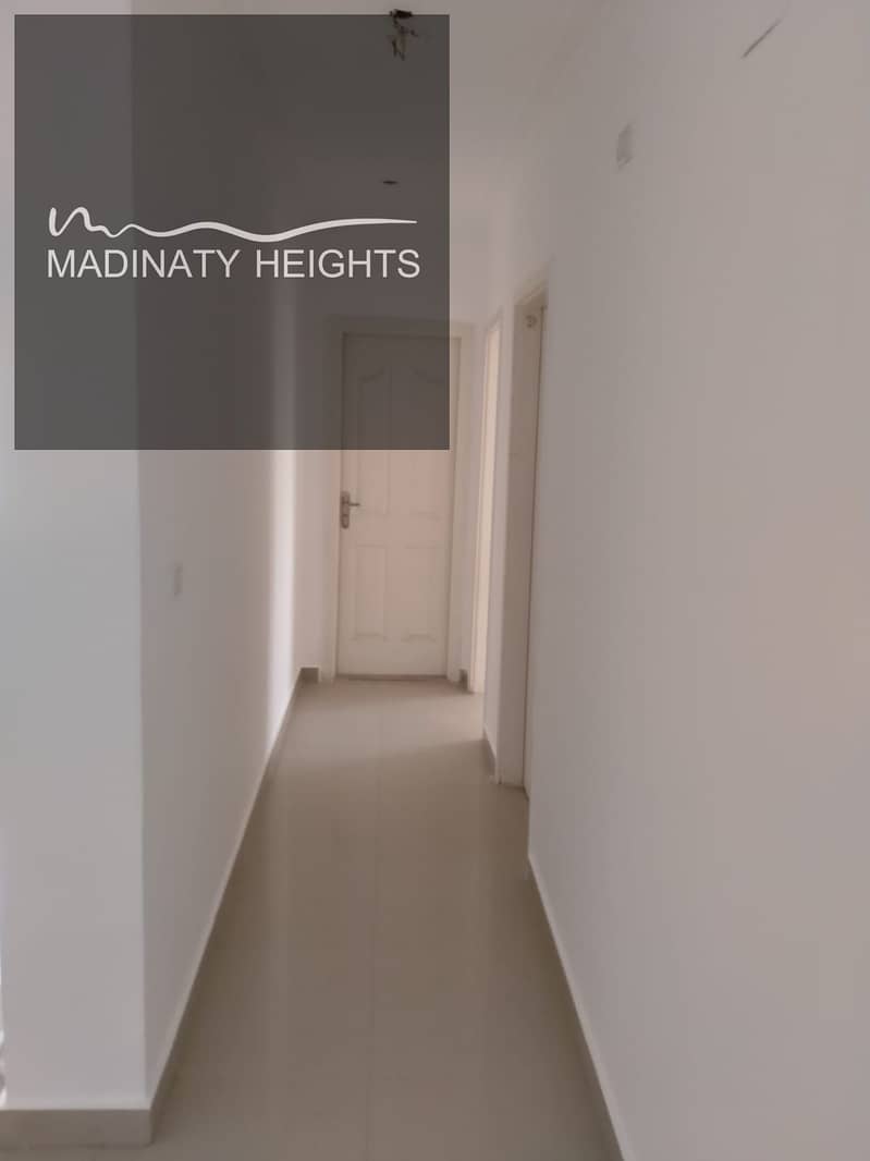 2 WhatsApp Image 2025-12-31 at 2.07. 46 PM4. jpeg